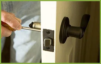 Chelsea Locksmith Store  Chelsea, MA 617-826-6190 - 6-locks-replace